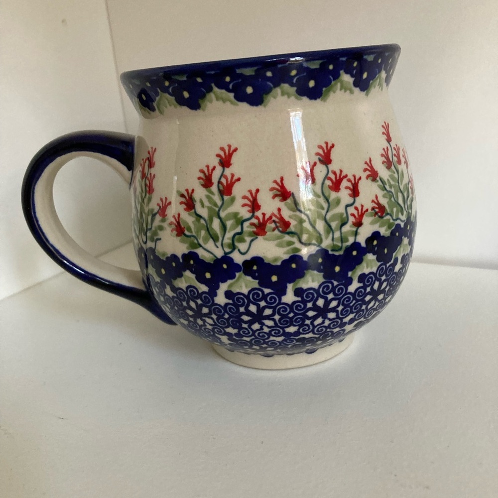 Polish Pottery Bubble Mug in the "Crimson Bells"